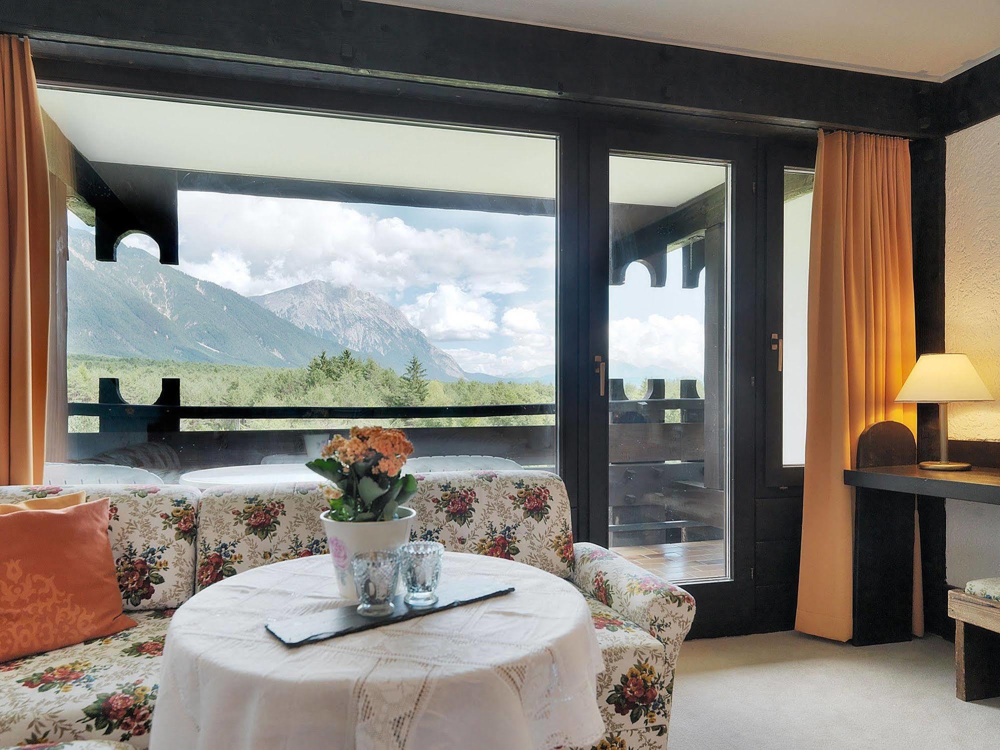 Kaysers Tirolresort - Wohlfuehlhotel Fuer Erwachsene Mieming Extérieur photo
